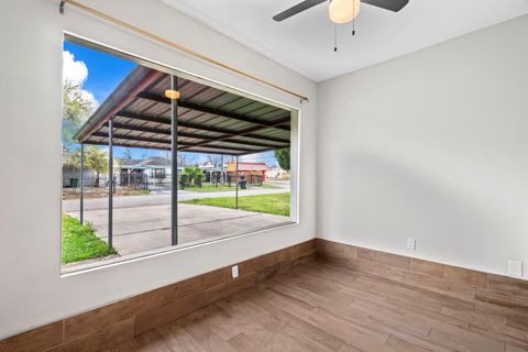 7511 Magnolia Street Houston TX 77023