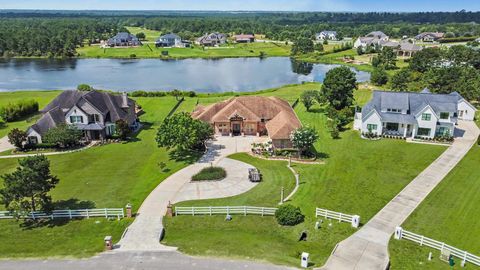 Photo of 8866 Taylors Court, Montgomery, TX 77316 (MLS # 45988770)