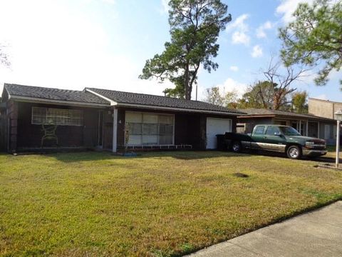 Photo of 5614 Rue Street, Houston, TX 77033 (MLS # 53109511)