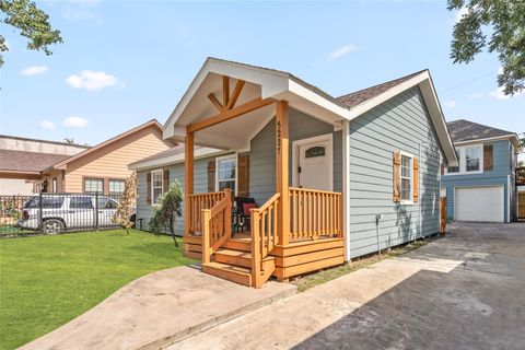Photo of 5227 Lawndale Street, Houston, TX 77023 (MLS # 95976857) Photo of 5227 Lawndale Street, Houston, TX 77023 (MLS # 95976857)