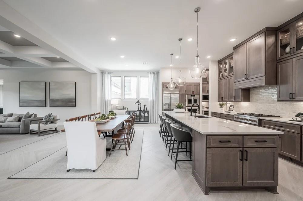 92 James Estates Drive