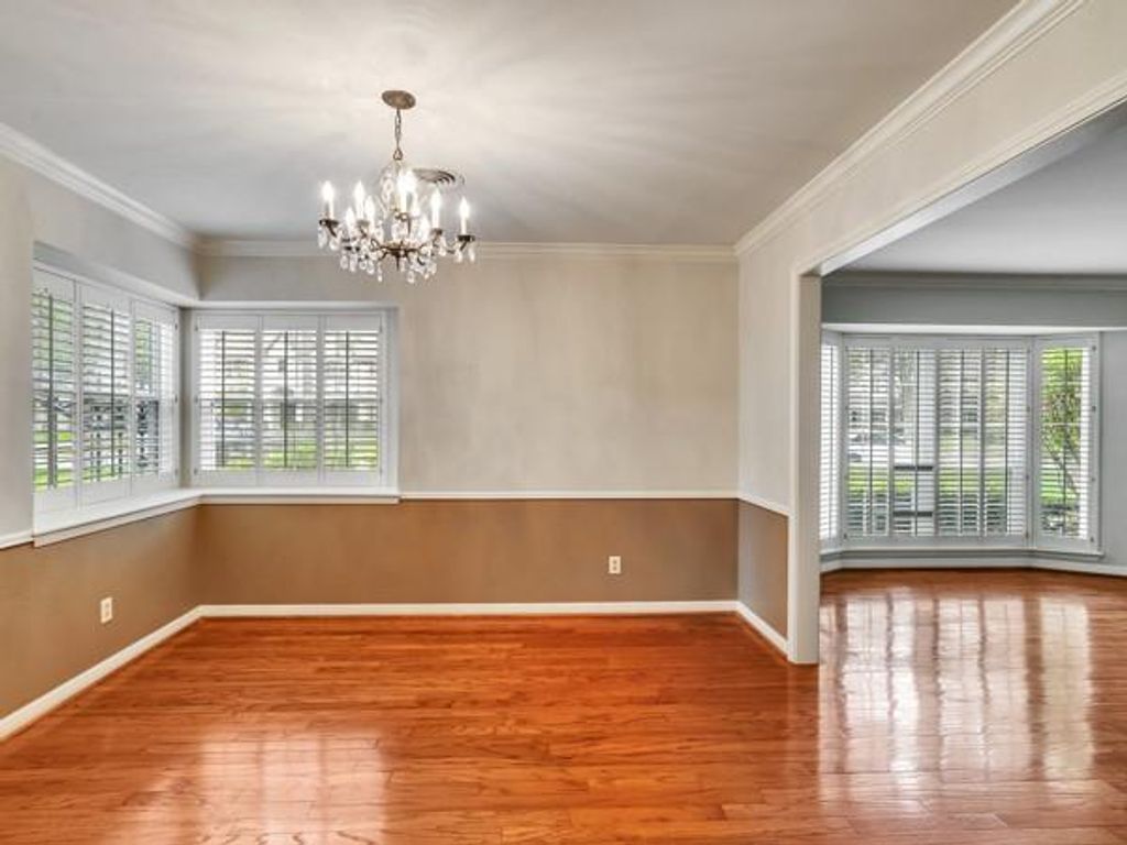 Photo of 12527 Boheme Drive, Houston, TX 77024 (MLS # 7402441)