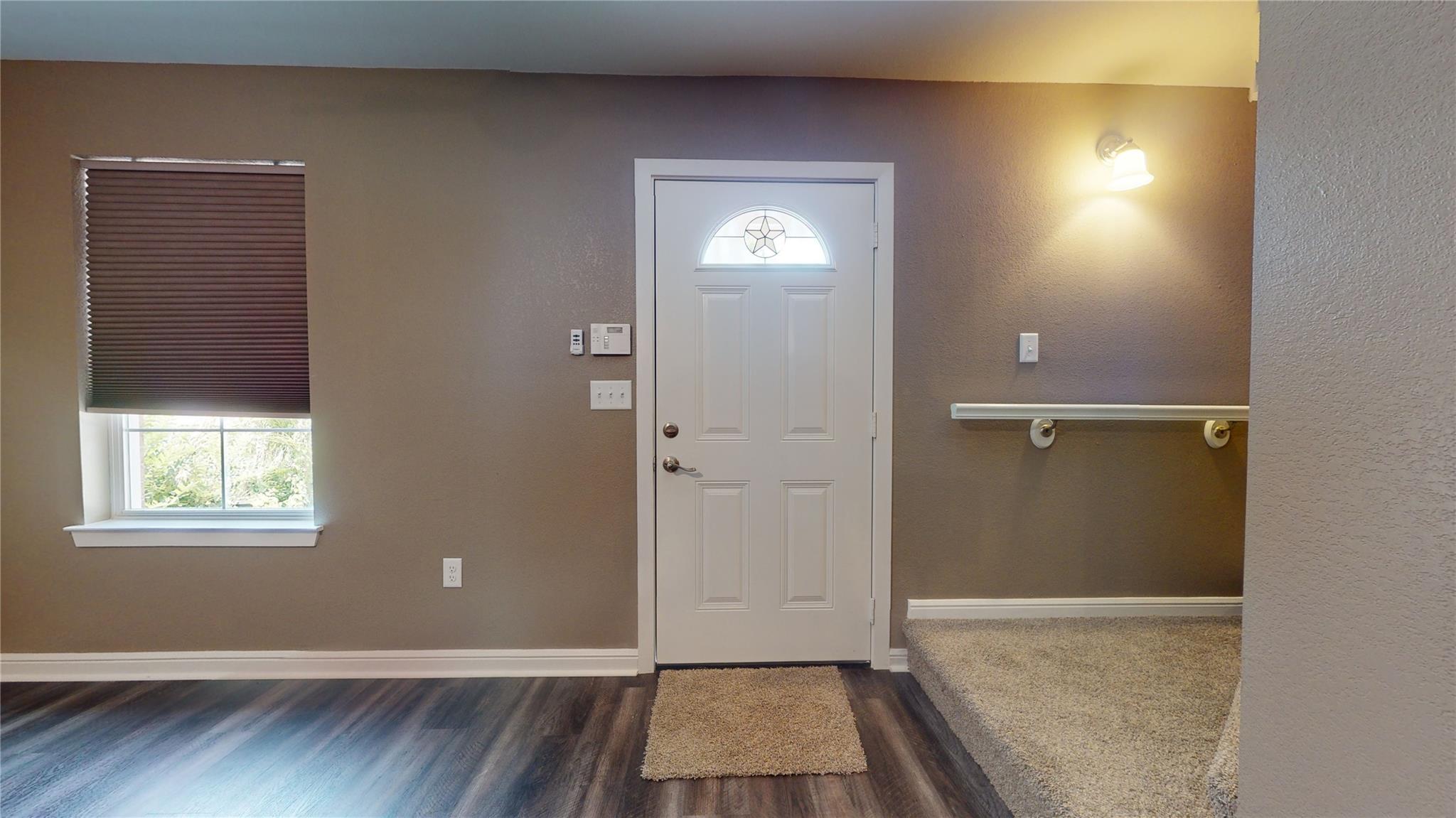 302 Georgia Street A-B