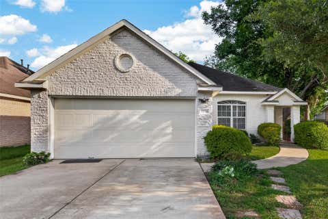 Photo of 11916 Palmsprings Drive, Houston, TX 77034 (MLS # 46514490)