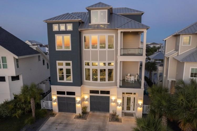 3430 Treasure Circle