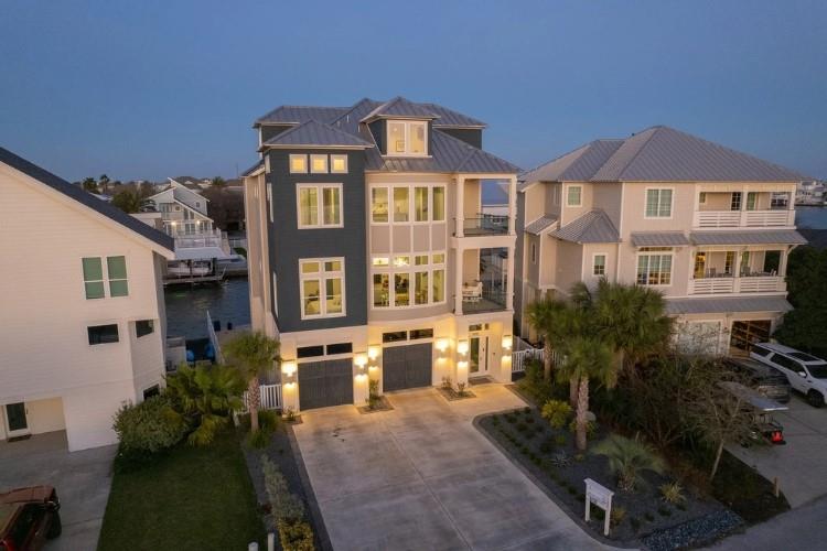 3430 Treasure Circle