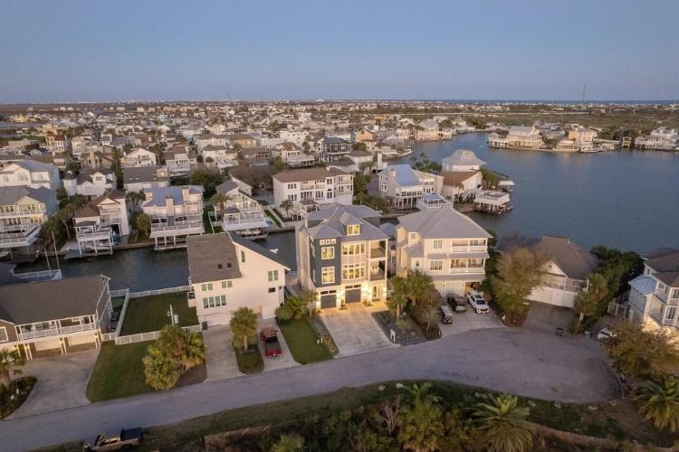 3430 Treasure Circle