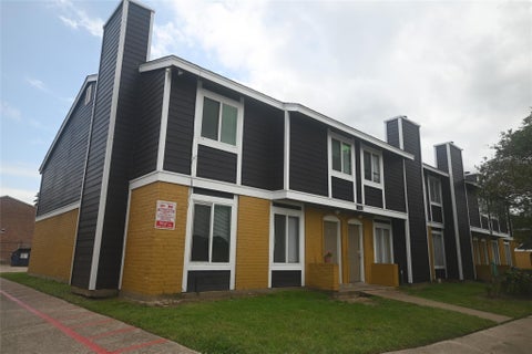 Photo of 12603 Ashford Meadow Drive #C, Houston, TX 77082 (MLS # 56519484)