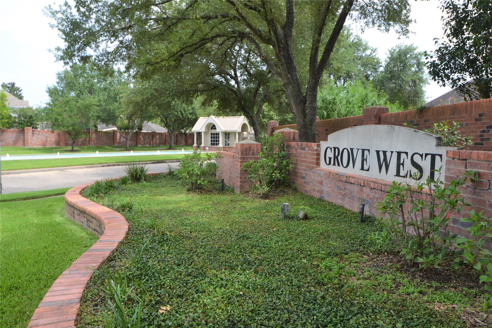 12110 Laurel Court