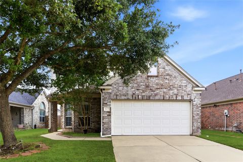 Photo of 18427 Grove Brook Lane, Cypress, TX 77429 (MLS # 22236884)