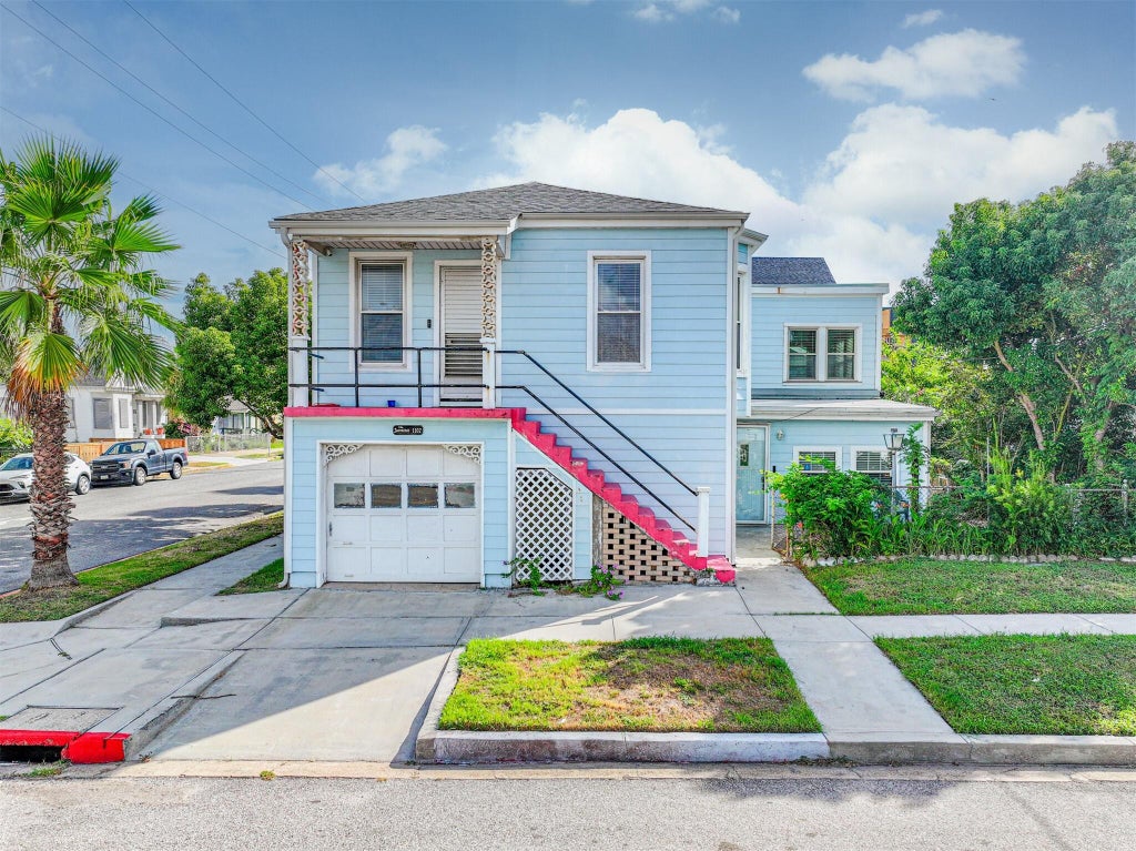 Photo of 1102 9th Street, Galveston, TX 77550 (MLS # 57685353)