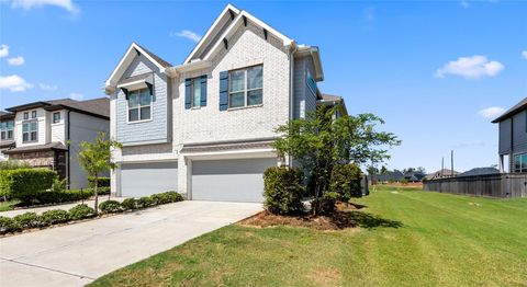 Photo of 1571 Rustling Creek Drive, Missouri City, TX 77459 (MLS # 24815897)