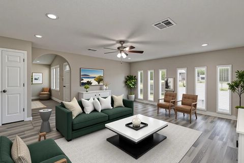 Photo of 13126 Townwood Drive, Houston, TX 77045 (MLS # 98247734)