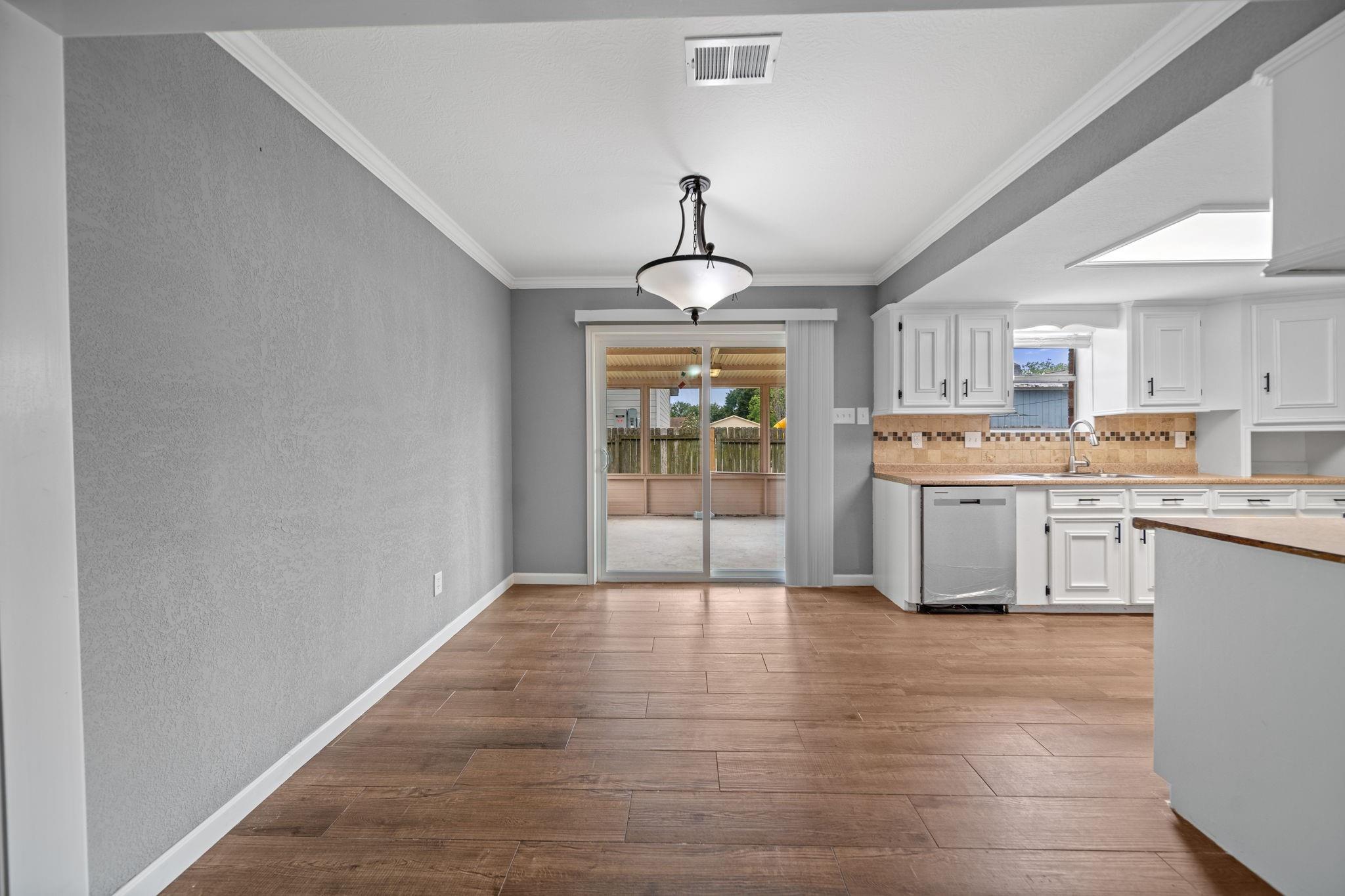 11024 San Jacinto Drive