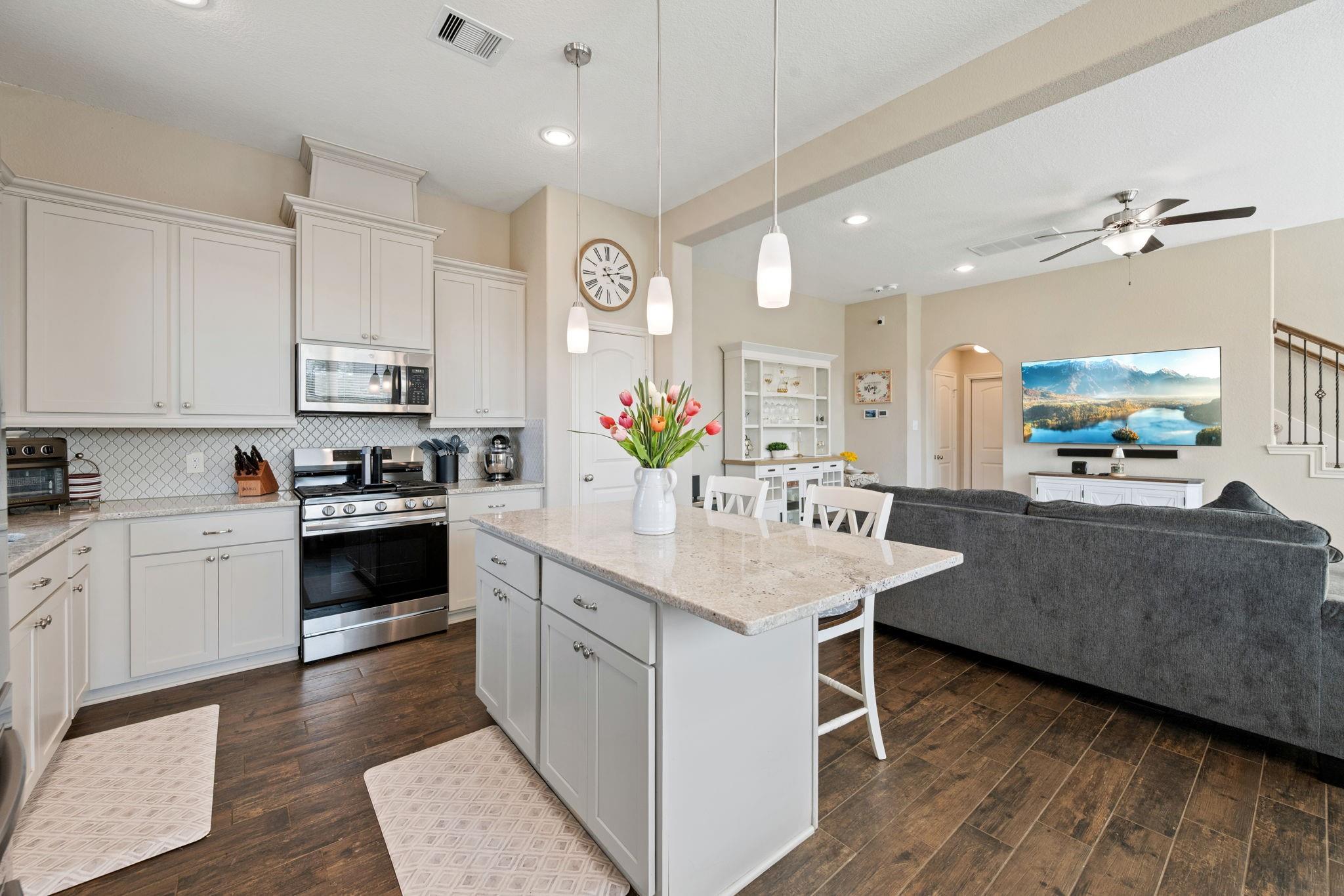 25330 Fallen Acorn Court