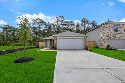 Photo of 915 Songbird Lane, Magnolia, TX 77354 (MLS # 70806584)