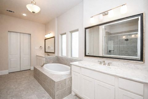 Tiny photo for 604 Castlewood Cove Lane, Pinehurst, TX 77362 (MLS # 41733427)