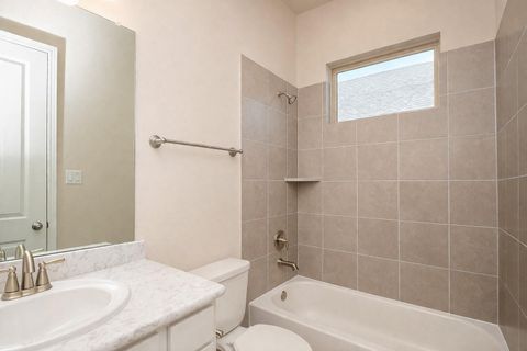Tiny photo for 604 Castlewood Cove Lane, Pinehurst, TX 77362 (MLS # 41733427)