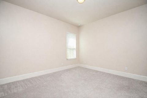 Tiny photo for 604 Castlewood Cove Lane, Pinehurst, TX 77362 (MLS # 41733427)