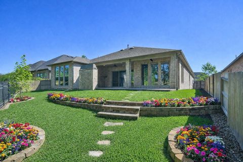 Tiny photo for 604 Castlewood Cove Lane, Pinehurst, TX 77362 (MLS # 41733427)