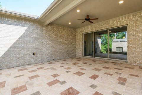 Tiny photo for 604 Castlewood Cove Lane, Pinehurst, TX 77362 (MLS # 41733427)