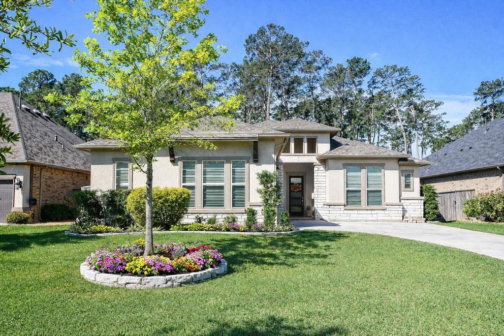 Photo of 604 Castlewood Cove Lane, Pinehurst, TX 77362 (MLS # 41733427)