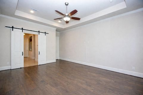 Tiny photo for 604 Castlewood Cove Lane, Pinehurst, TX 77362 (MLS # 41733427)