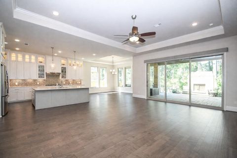 Tiny photo for 604 Castlewood Cove Lane, Pinehurst, TX 77362 (MLS # 41733427)