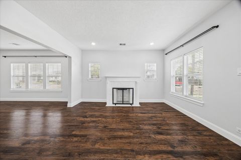 Photo of 2 Jenkins Street, Houston, TX 77003 (MLS # 41842945)