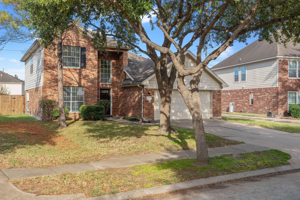 Photo of 20418 Coleridge Lane, Richmond, TX 77407 (MLS # 40730704)