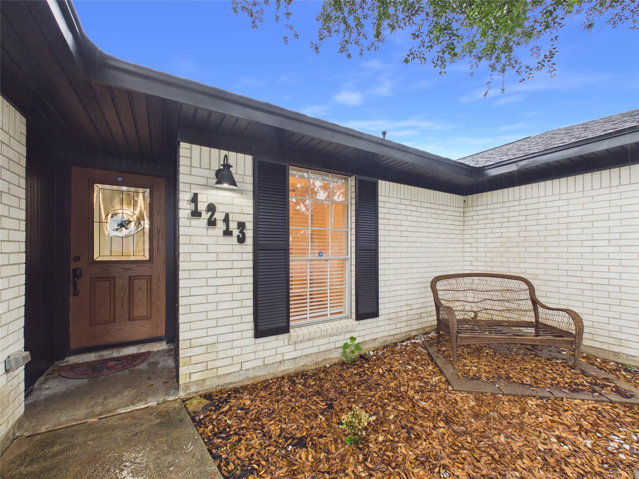 1213 Southbend Drive