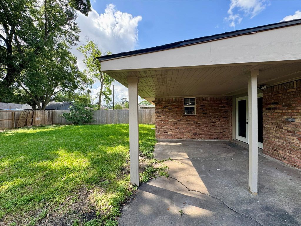 Photo of 1710 Longhorn Drive, Houston, TX 77080 (MLS # 5538659)