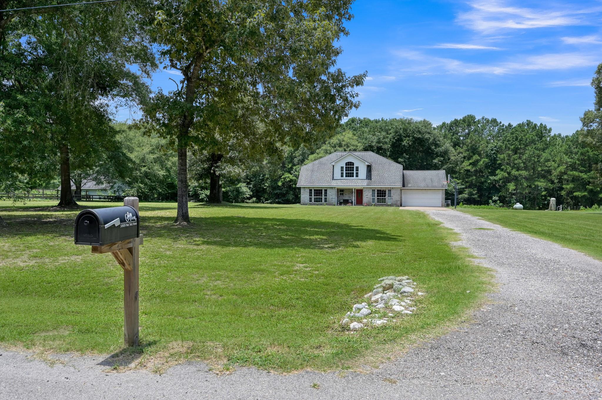 14909 Pine Tree Road