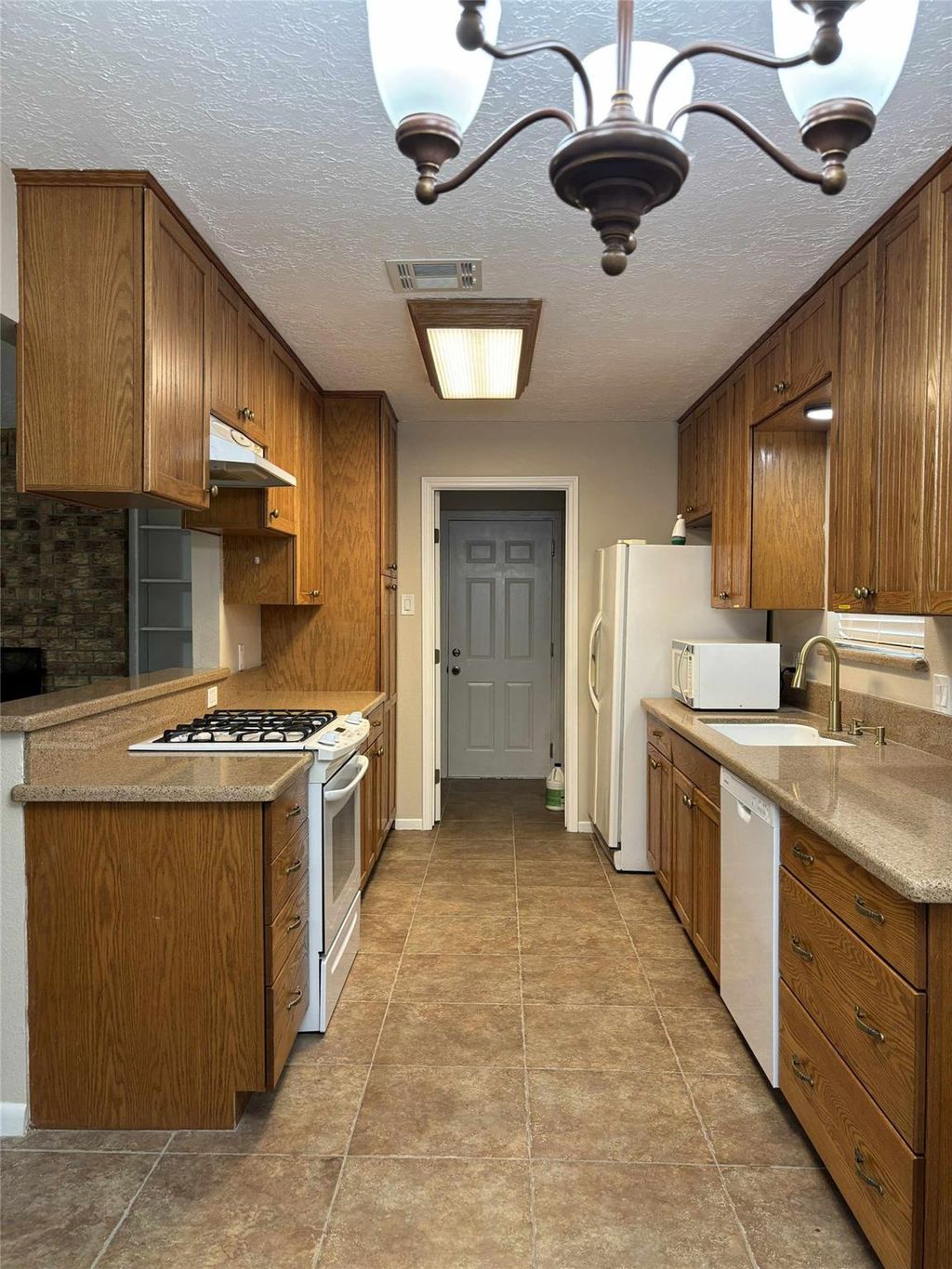 Photo of 501 S Travis Street, Deer Park, TX 77536 (MLS # 76631713)