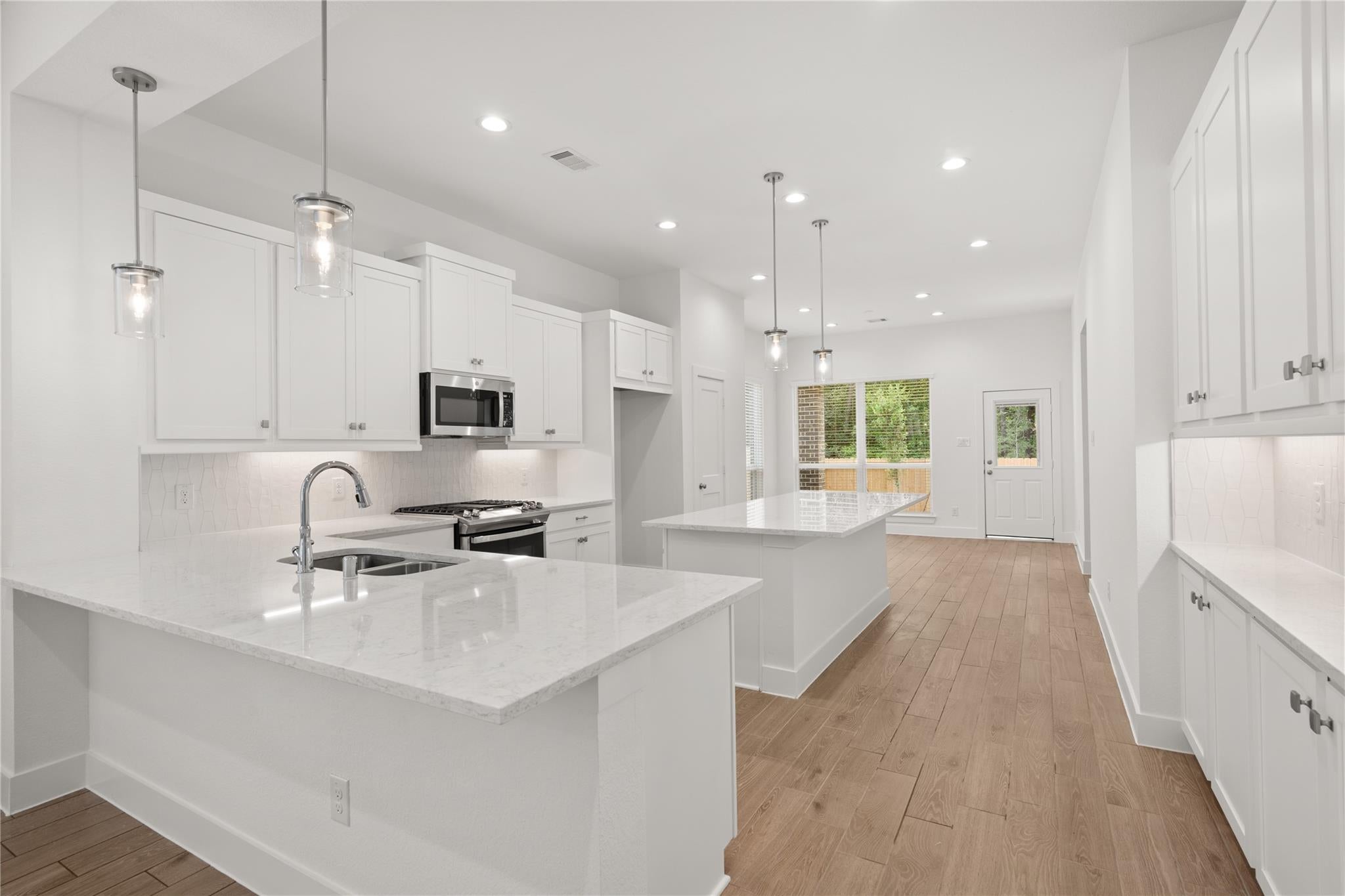 612 Crested Duck Court