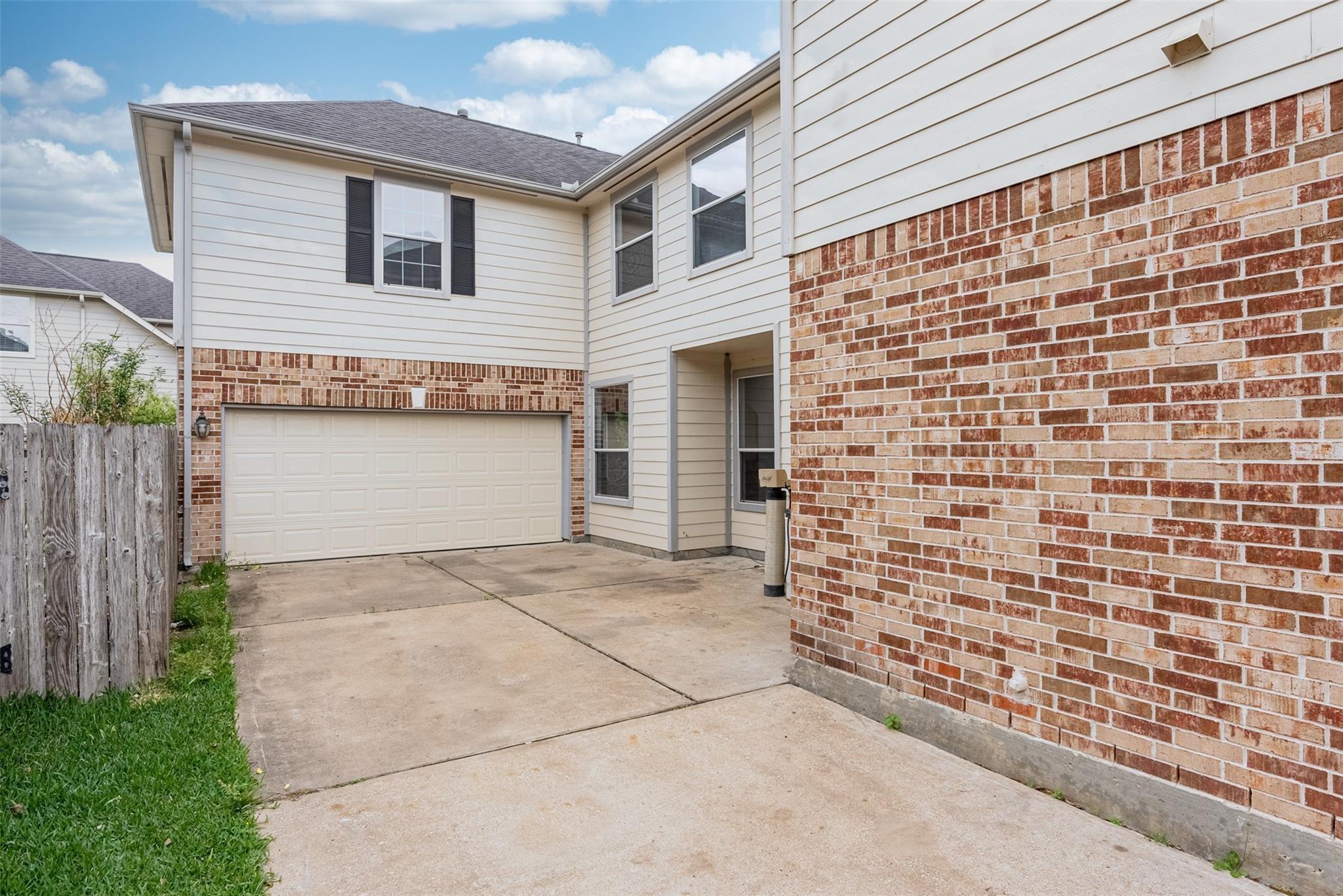 21706 Spring Vine Lane