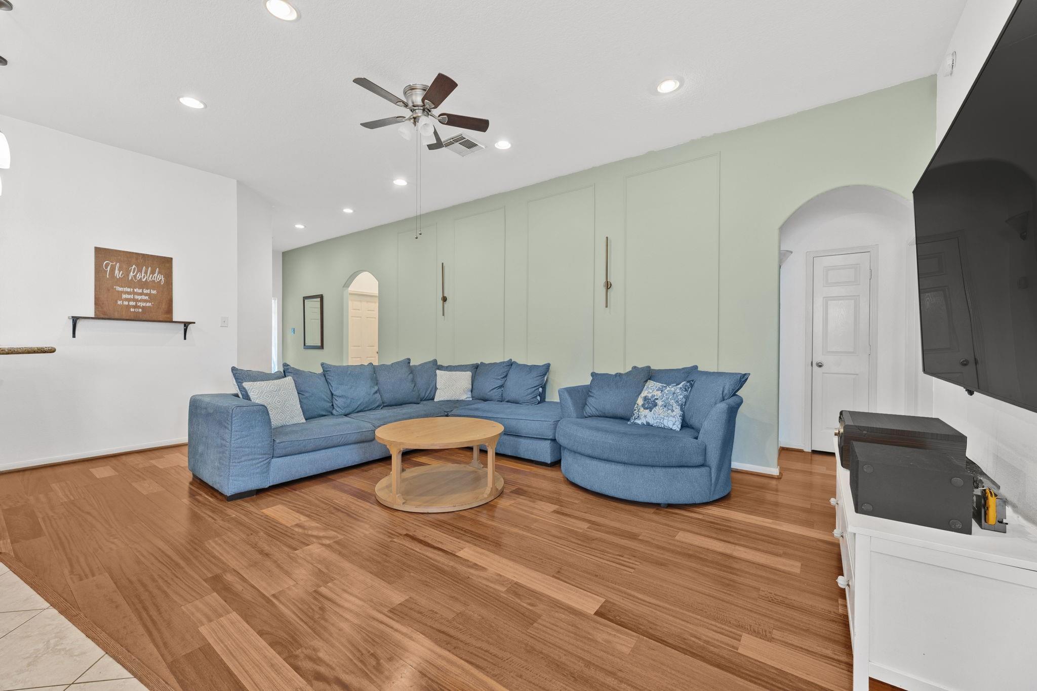 4227 Barossa Valley Lane