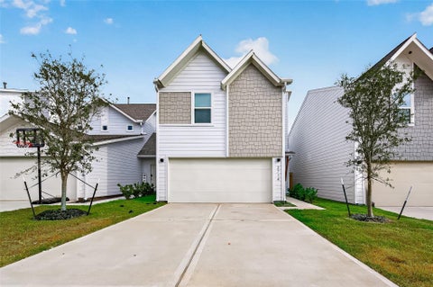 Photo of 2714 Discovery Trails Court, Conroe, TX 77301 (MLS # 60978880)