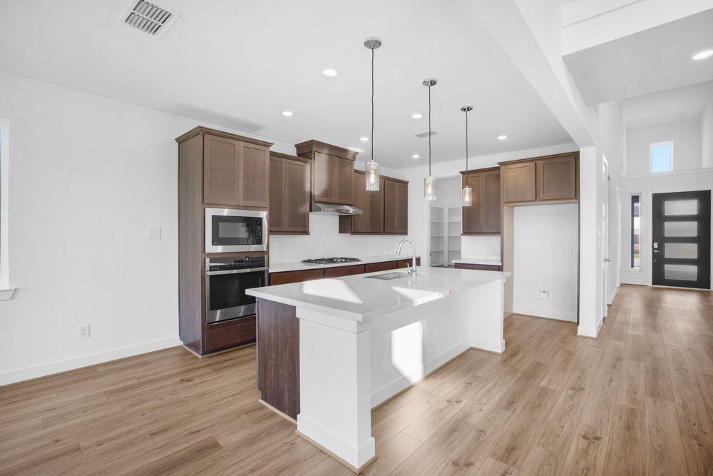 9227 Heckenberg Arbor Lane