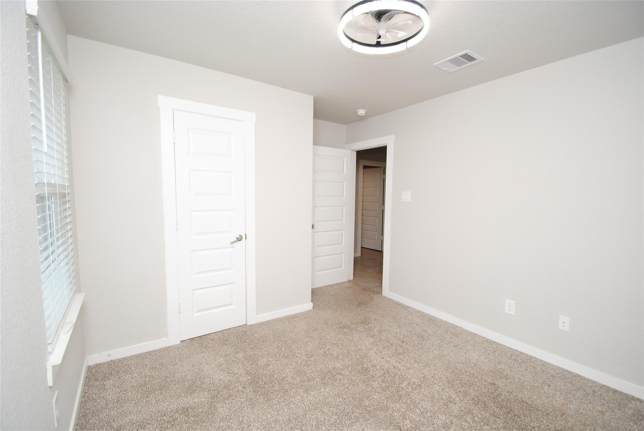 7634 Ramsgate Cliff Lane