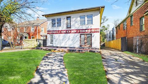 Photo of 2005 Wentworth Street, Houston, TX 77004 (MLS # 15269286)