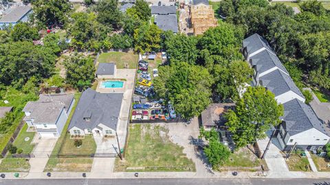 Photo of 5101 Mallow Street, Houston, TX 77033 (MLS # 64864635) Photo of 5101 Mallow Street, Houston, TX 77033 (MLS # 64864635)