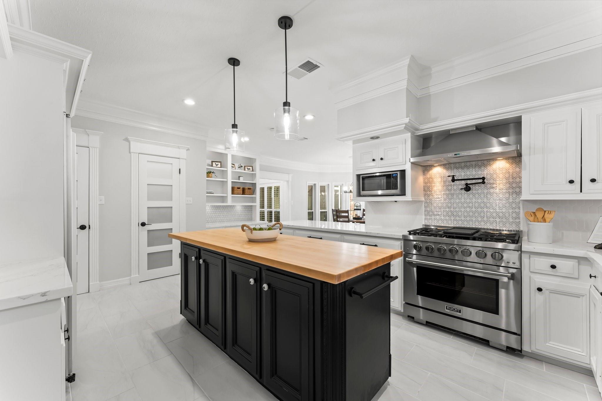 8911 Tranquil Park Drive