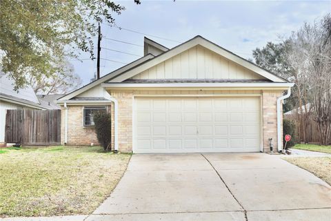 Photo of 2322 Sunset Trail, Sugar Land, TX 77478 (MLS # 94071047)
