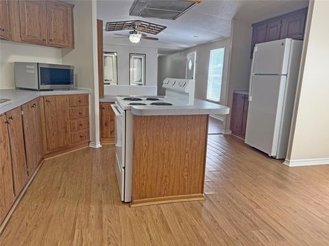 Homes For Sale - 486 Meridian<br/> Livingston, TX 77351