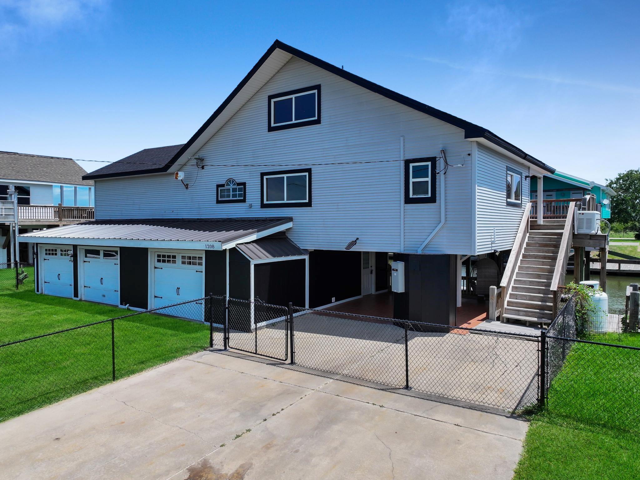 1208 Boyt Road
