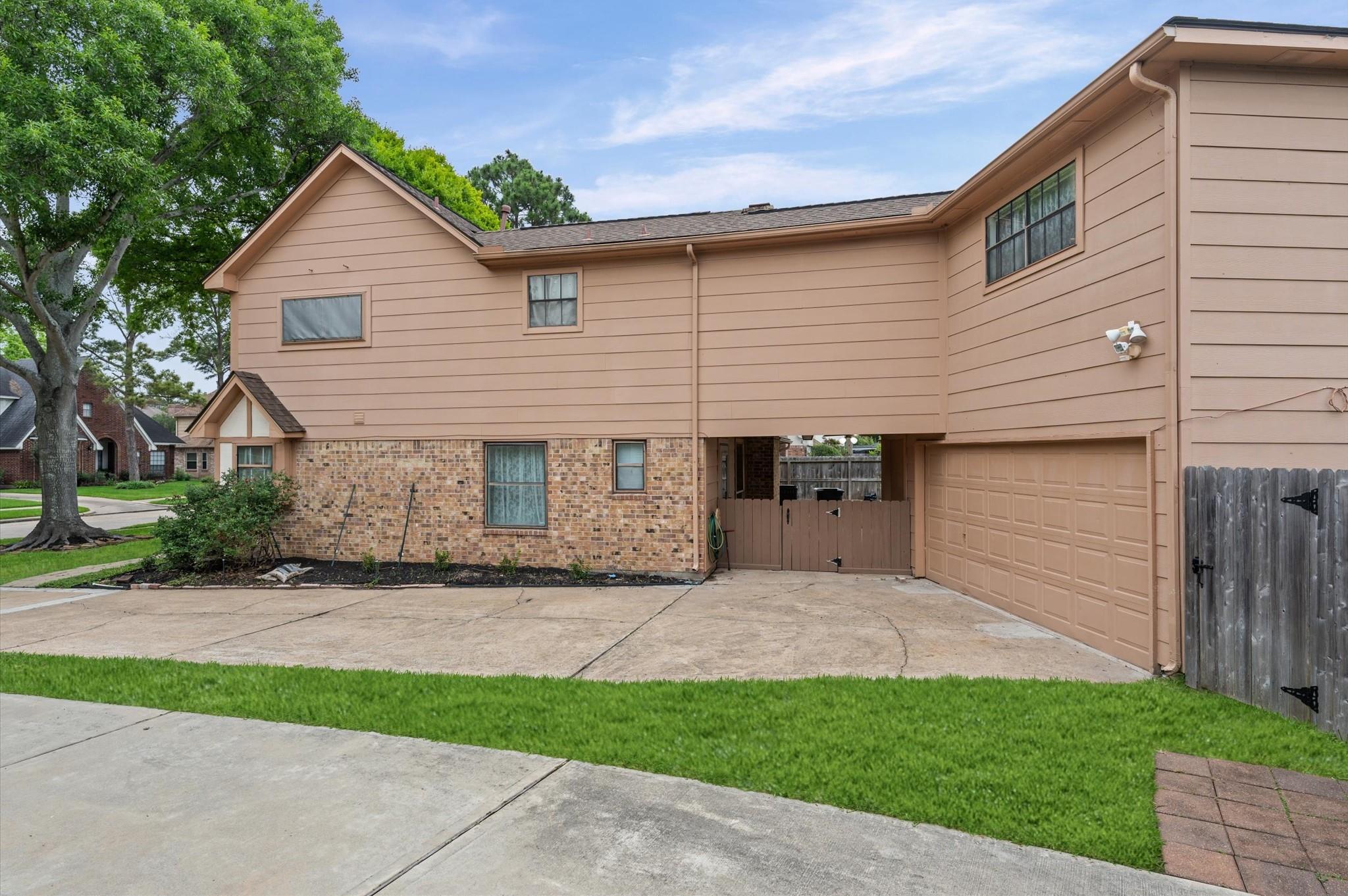 110 Shadow Wood Drive