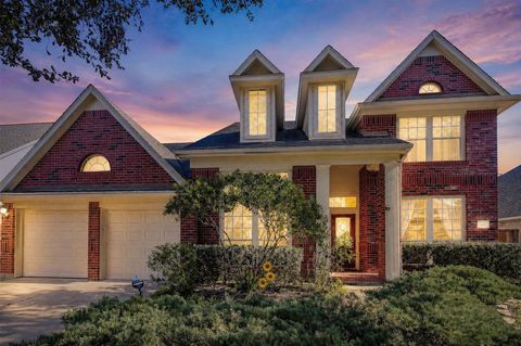 Photo of 5431 Chesapeake Place, Sugar Land, TX 77479 (MLS # 62686660)