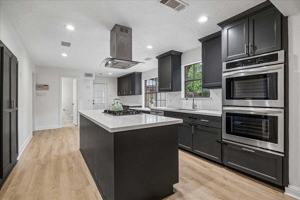 Photo of 3606 Mulberry Hills Drive Dr, Kingwood, TX 77339 (MLS # 18209303)