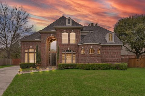 Photo of 9706 Chipstead Court, Spring, TX 77379 (MLS # 15038432)